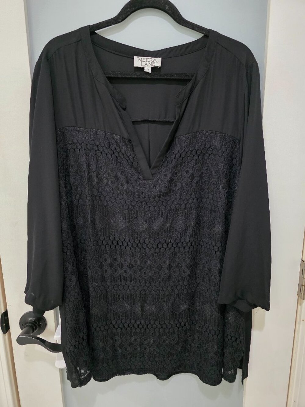 Meera Lane Plus Size‎ 2X Black Blouse – Flowy Tunic Top w/ Back Detail